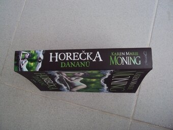 Horečka Dananů Karen Marie Moning - 3