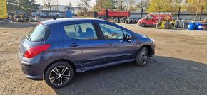 Peugeot 308 1.6i - 3