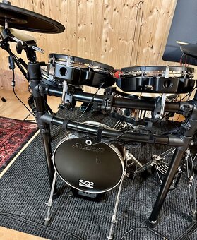 ROLAND TD 27 KV2 black edition e-drum set - 3