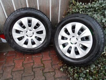 Komplet Zimní Sada Poklice Bridgestone 215/65/17 ET 38 5x112 - 3