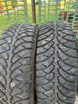 Zimní pneu 195/60R15 - 3