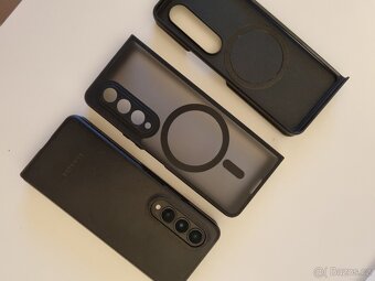 Samsung Galaxy Z Fold 4 - 3