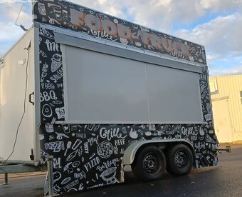 Pojízdné občerstvení Food Truck top stav Saris - 3