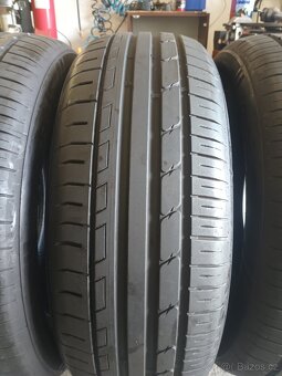 Sada letních pneu 215/55/17. - 3