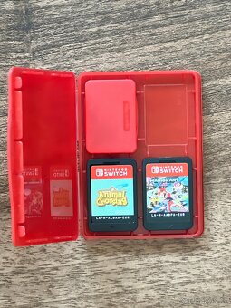 Nintendo Switch - Neon Red&Blue Joy-Con - 3