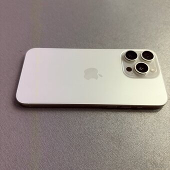 iPhone 15 Pro Max 256GB bílý titan, 12 měsíců záruka - 3