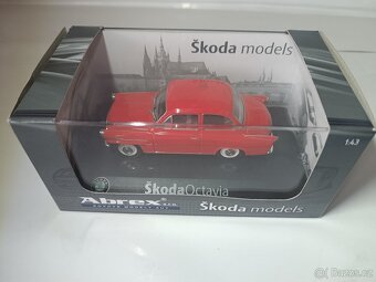 Abrex model 1/43 Škoda Octavia 1963 červená - 3