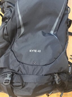 Turistický batoh Osprey Kyte 48l - 3