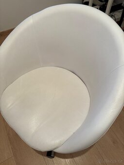 Kolečková židle IKEA SKRUVSTA - 3