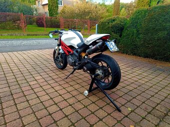 Ducati Monster 796 A2 35 kW 2011 - 3