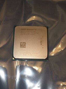 AMD Athlon II X3 455 – 3jádrový procesor, 3,3 GHz, AM3 - 3
