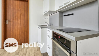 Pronájem prostorného bytu 2+kk, Opava – ul. Popská - 3