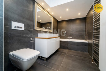 Prodej podkrovního bytu o vel. 4+kk, ul. Porubská, O, 133460 - 3