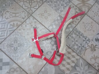 elektrický zdroj +různé - 3