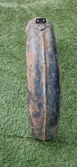 Přední blatník ČZ předválečná 175 , 250 - 3