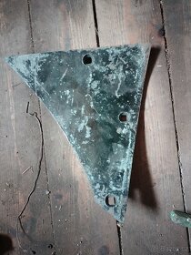 Náhradní díly na pluhy - 3