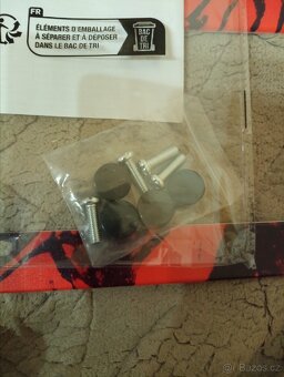 Nový rámeček pod SPZ - 3