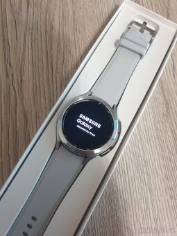 Hodinky Samsung Galaxy Watch 4 Classic 46mm (JIŽ PRODÁNO) - 3