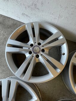 ALU Mercedes R19 - 3