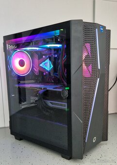 Herní mašina RTX 4090 / i7 / 32GB RAM / 2TB SSD - 3