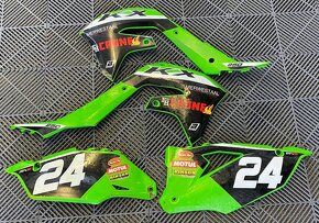 Plasty s Polepy Kawasaki kxf - 3