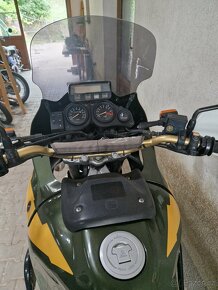 Honda Africa Twin XRV 750 - 3