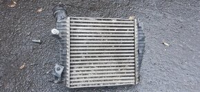 Pravy intercooler audi Q7 Vw Touareg cayenne - 3