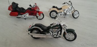 motorky modely 1/18 Maisto různé - 3