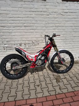 Gas Gas TXT250 trial moto - 3