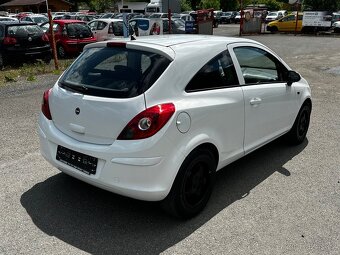 Opel Corsa 1.0i 44kw, r.2009, klima, nová stk - 3
