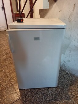 Malá lednička Zanussi - 3