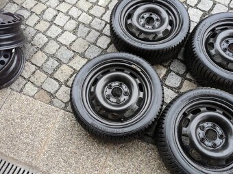 ZIMNÍ PNEU + DISKY MERCEDES 15" 195/50R15 - 3