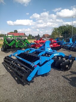 Diskový podmítač CZAGRO maschinery ZEUS 300 strong - 3