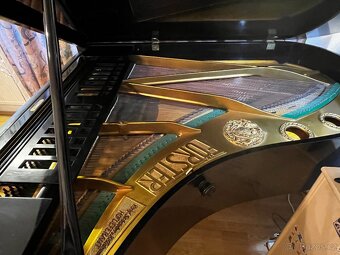 Klavír August Főrster - 3