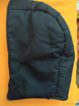 DÁMSKÁ ZIMNÍ TEPLÁ ČERNÁ BUNDA S KAPUCÍ SRN VEL.44/46 - 3