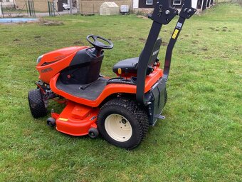 Zahradní traktor Kubota GR 2120 4 x 4 - 3