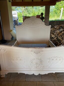 PRODÁM ZRENOVOVANÁ STAROŽITNÝ NÁBYTEK - 3