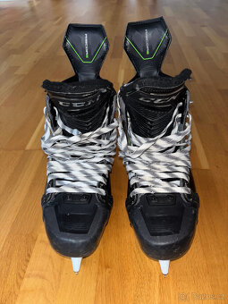 Brusle CCM RibCor 100K PRO SR 10,5 Wide - 3