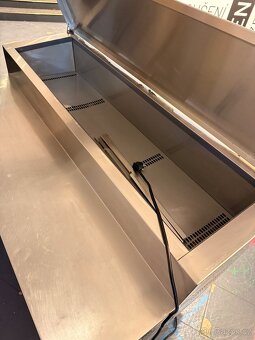 Prodám chladící stůl se saladetou ggmgastro - 3