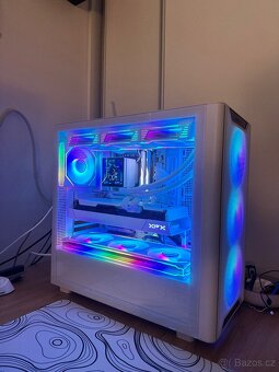 Herní pc 9900x all white build - 3