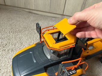 Bruder Volvo A60H - 3