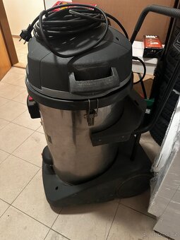 Průmyslový vysavač 3.6 kW - 3