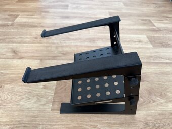 Stojan Adam Hall SLT 001 E - 3