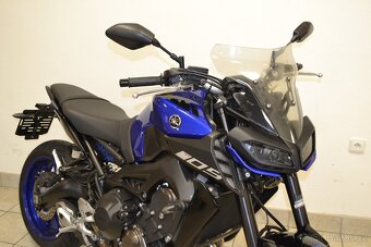 YAMAHA MT 09 - 3