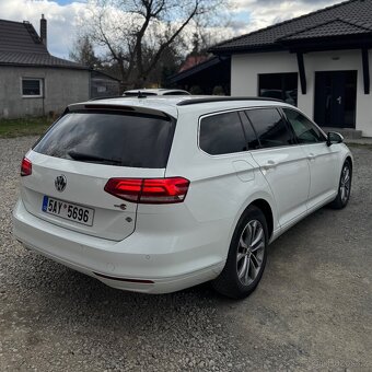 VW Passat B8 2.0TDi 110Kw DSG 2017 Keyless ACC Kombi LED - 3