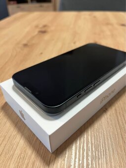 Apple iPhone 13 256GB - 3