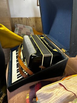 Akrodeon značky Ligna - 120 Basů - 3