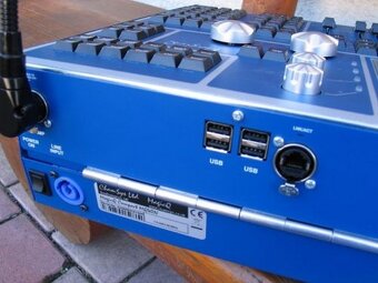 Osvětlovací konzola hybridní konzola Chamsys MagicQ 40N jak - 3