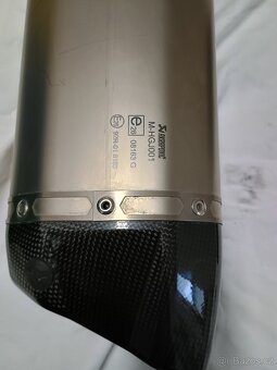 Akrapovic slip on titan - 3