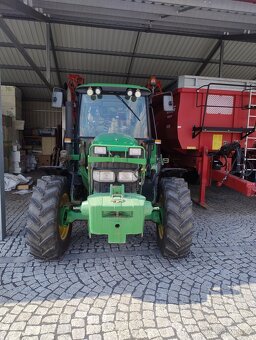 John Deere 6230, čelní nakladač - 3